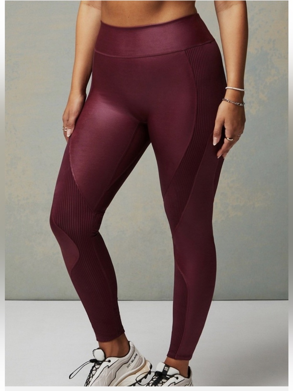 Fabletics Merlot Shine Motion365+ Contour High Waisted Leggings - Picture 2 of 6